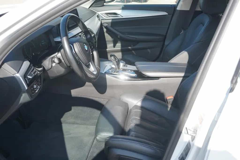 BMW 5 Series 520d Touring LED Navi ACC AHK Virtual Cockpit 06/2019-photo-34