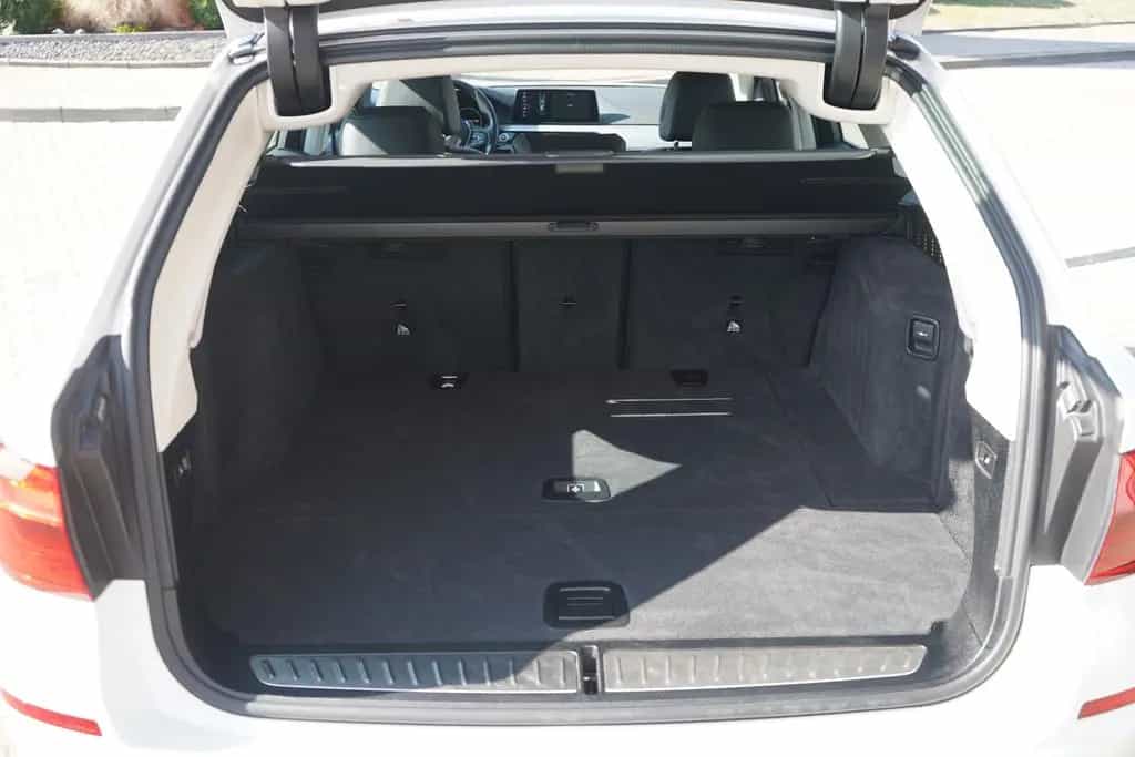BMW 5 Series 520d Touring LED Navi ACC AHK Virtual Cockpit 06/2019-photo-41