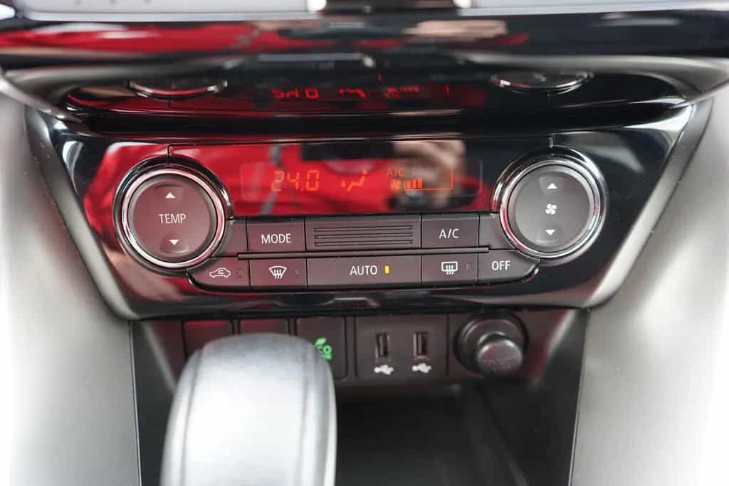 Mitsubishi Eclipse Cross 1.5 Spirit+ 2WD Sitzheizung Klima 03/2021-photo-16