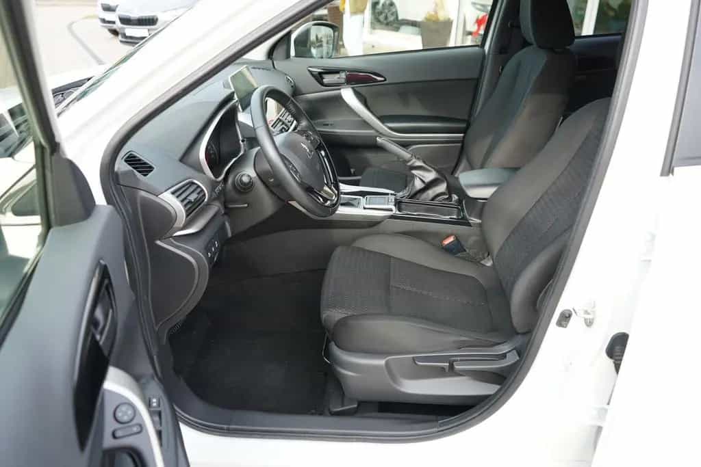 Mitsubishi Eclipse Cross 1.5 Spirit+ 2WD Sitzheizung Klima 03/2021-photo-30