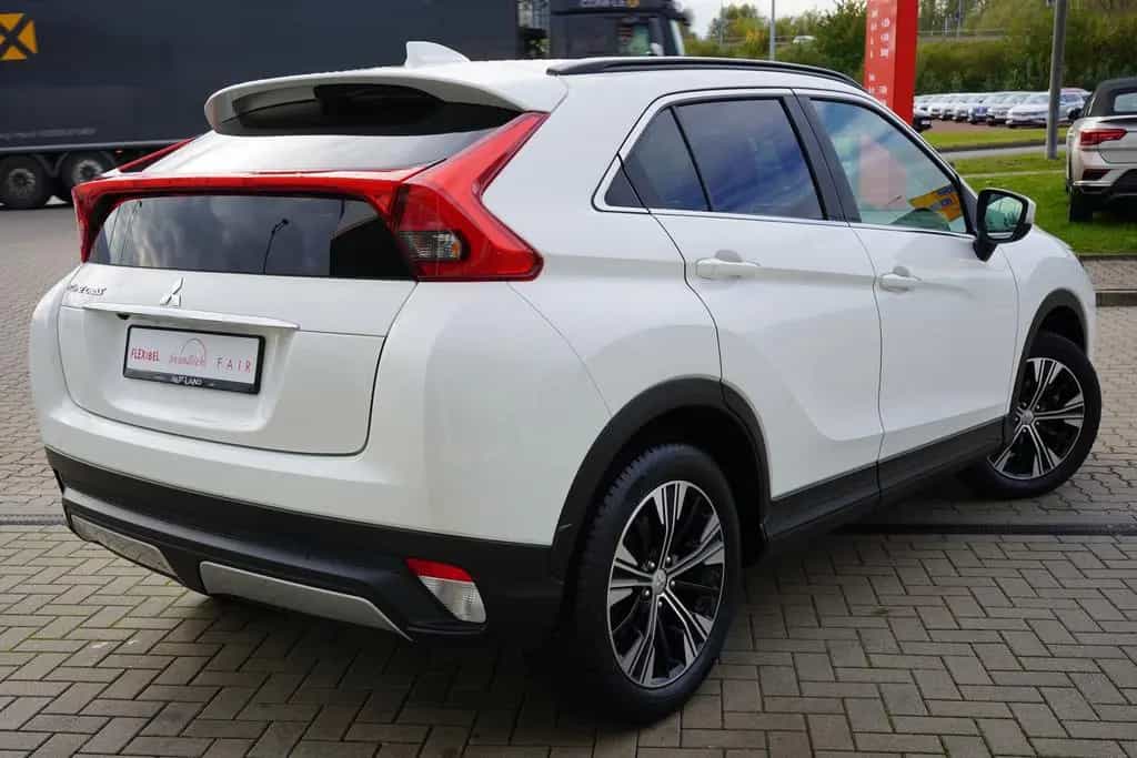 Mitsubishi Eclipse Cross 1.5 Spirit+ 2WD Sitzheizung Klima 03/2021-photo-5