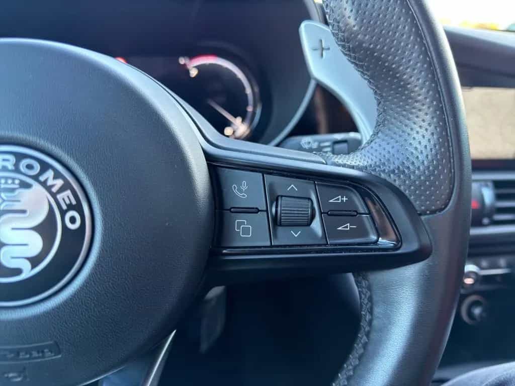 Alfa Romeo Giulia Veloce Q4 PANORAMA+PDC+KAMERA+MEMORY+SHZ 10/2023-photo-16