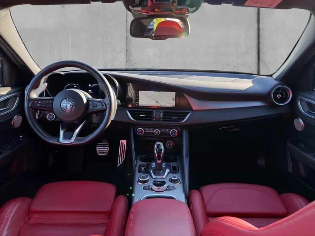 Alfa Romeo Giulia Veloce Q4 PANORAMA+PDC+KAMERA+MEMORY+SHZ 10/2023-photo-3