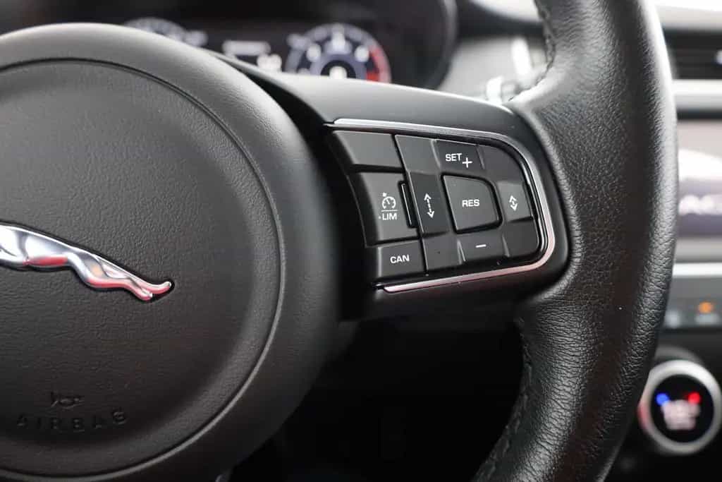 Jaguar E-Pace 2.0 AWD LED ACC Virtual Cockpit DAB 01/2021-photo-18