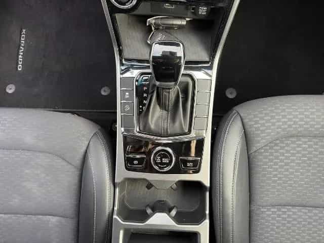 Ssangyong Korando Onyx 1.6 Diesel Automatik 4WD 07/2020-photo-19