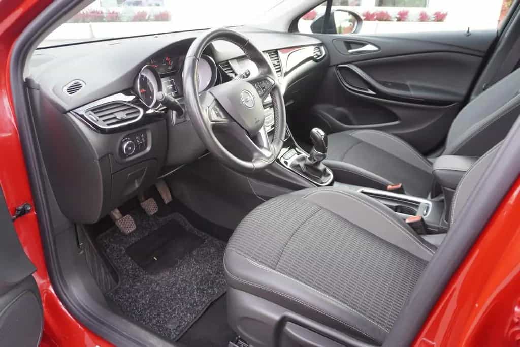 Opel Astra K Sports Tourer LED Tempomat Teilleder 05/2022-photo-15