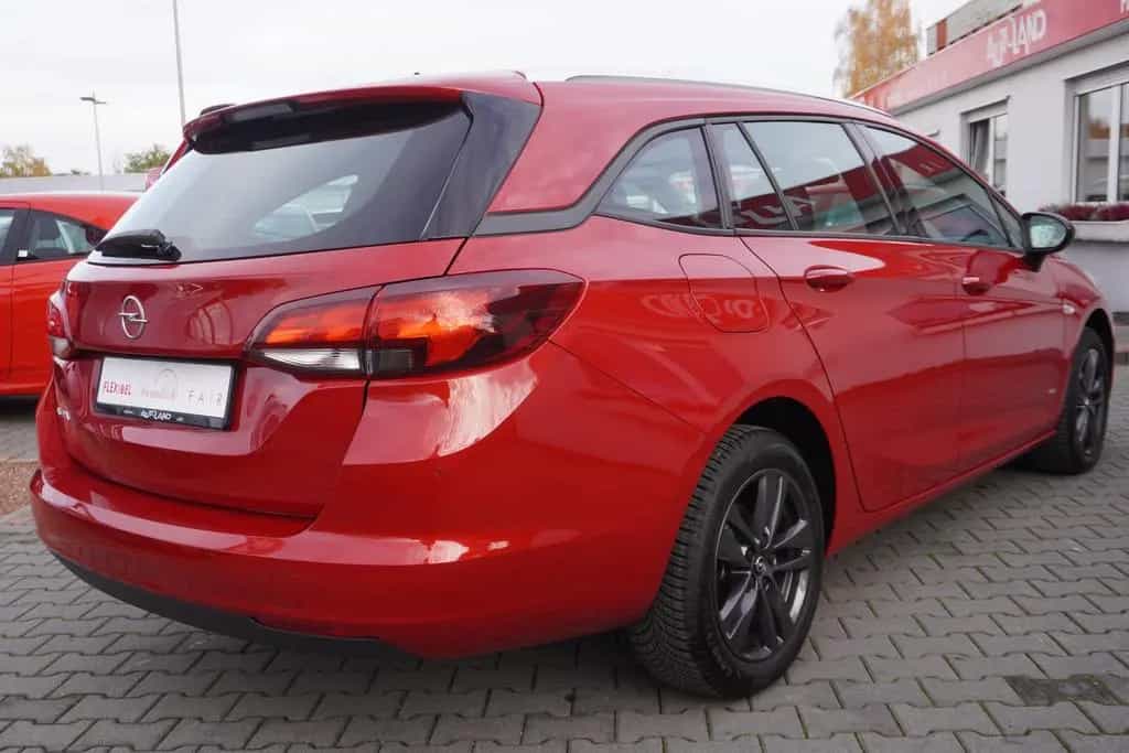 Opel Astra K Sports Tourer LED Tempomat Teilleder 05/2022-photo-3