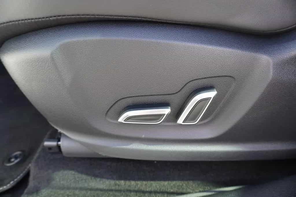 MG HS 1.5 T-GDI Luxury Aut. LED Navi Panorama 360° 02/2024-photo-32