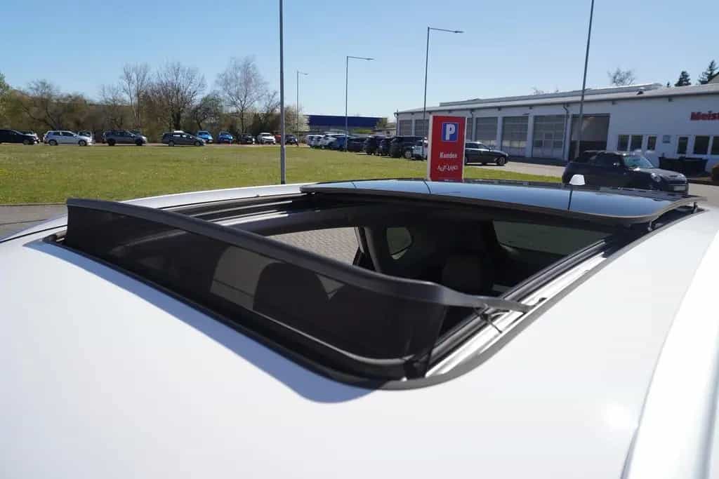 MG HS 1.5 T-GDI Luxury Aut. LED Navi Panorama 360° 02/2024-photo-40