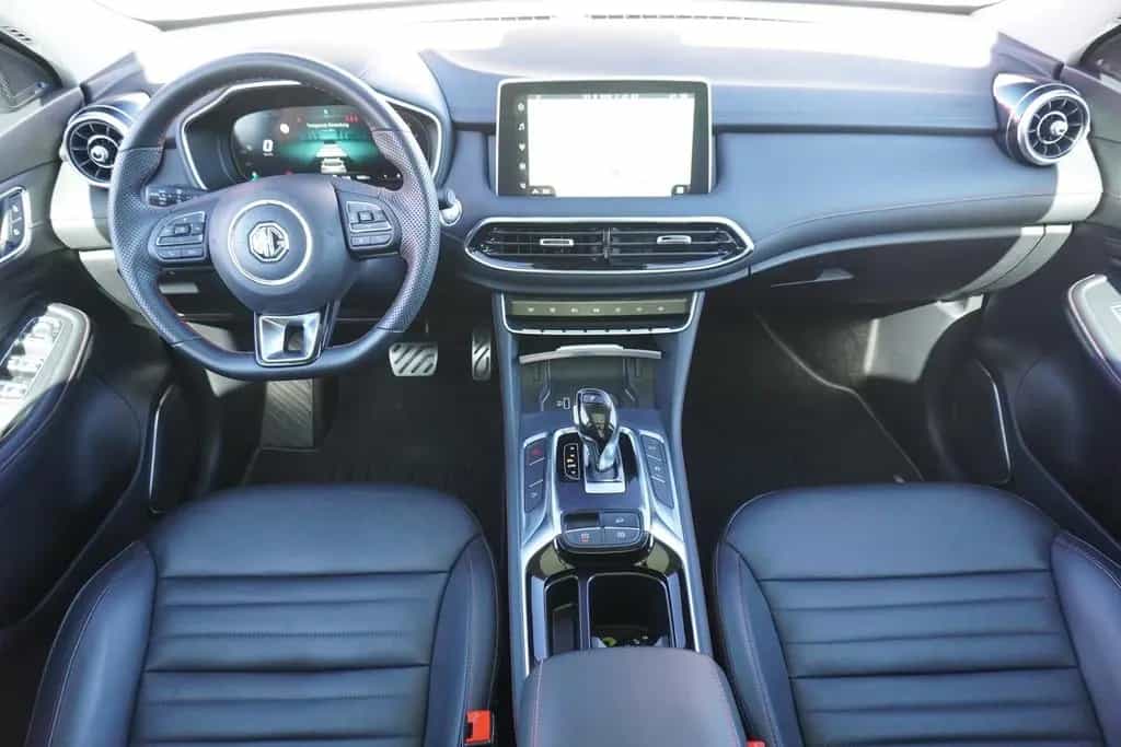 MG HS 1.5 T-GDI Luxury Aut. LED Navi Panorama 360° 02/2024-photo-8