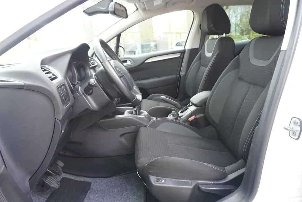 Citroën C4 1.2 12V e-THP Live Android Apple Sitzheizung 05/2018-photo-10