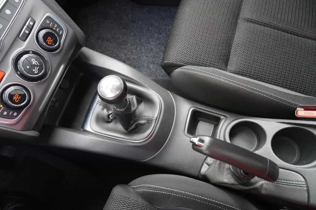 Citroën C4 1.2 12V e-THP Live Android Apple Sitzheizung 05/2018-photo-27