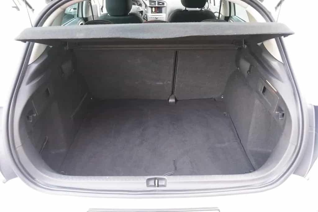 Citroën C4 1.2 12V e-THP Live Android Apple Sitzheizung 05/2018-photo-28