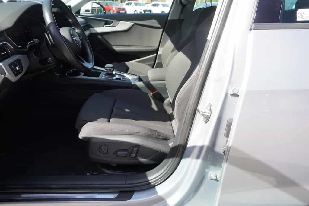 Audi A4 Avant 40 TDI quattro LED Navi ACC AHK DAB 09/2020-photo-37