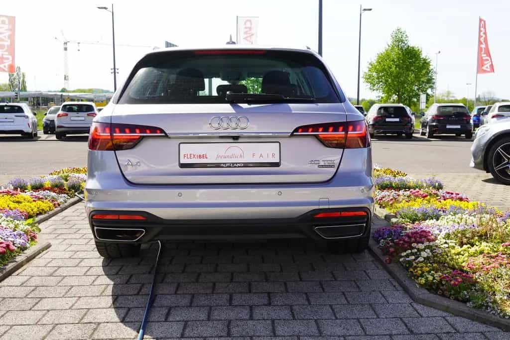 Audi A4 Avant 40 TDI quattro LED Navi ACC AHK DAB 09/2020-photo-6