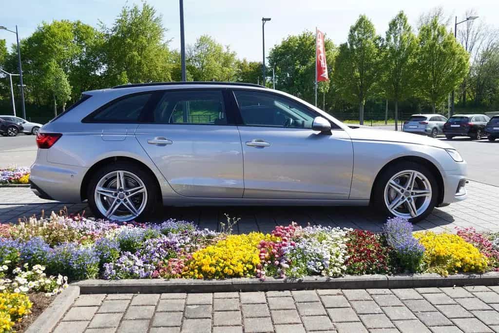Audi A4 Avant 40 TDI quattro LED Navi ACC AHK DAB 09/2020-photo-8