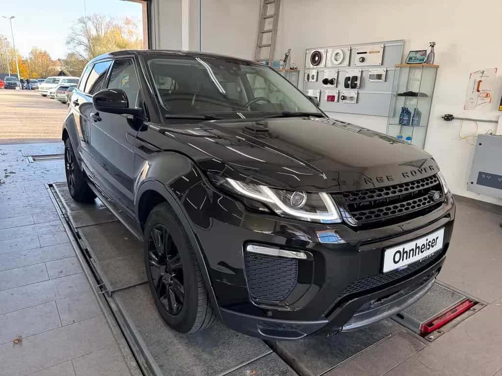 Land Rover Range Rover Rover Evoque 2.0 TD4 SE Dynamic PANO*Lenkr 02/2019-photo-1