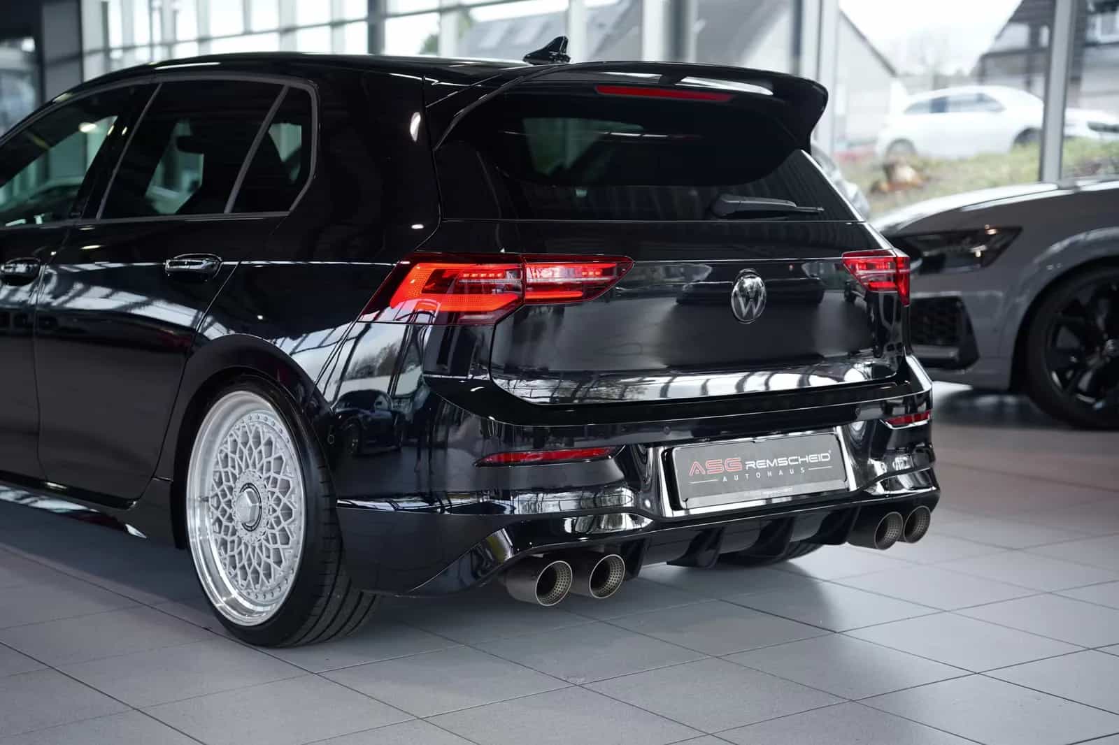 Volkswagen Golf 07/2023-photo-13