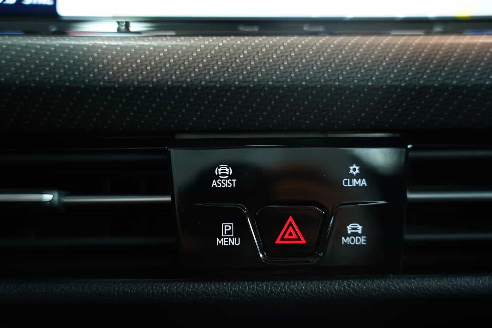 Volkswagen Golf 07/2023-photo-35