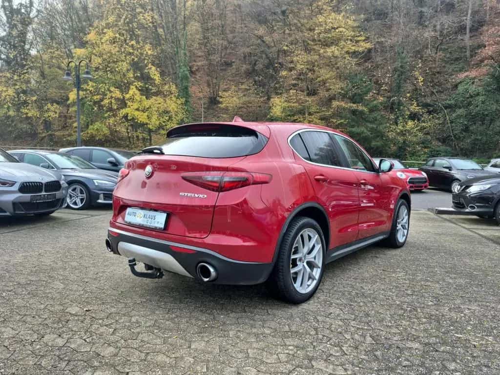 Alfa Romeo Stelvio 2.0 First Edition Q4 PDC Kamera AHK SHZ 07/2017-photo-1