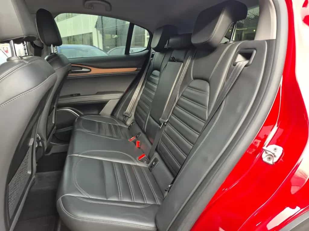 Alfa Romeo Stelvio 2.0 First Edition Q4 PDC Kamera AHK SHZ 07/2017-photo-22