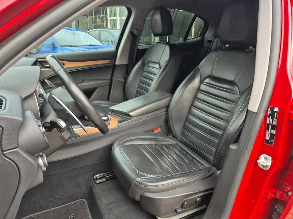 Alfa Romeo Stelvio 2.0 First Edition Q4 PDC Kamera AHK SHZ 07/2017-photo-5