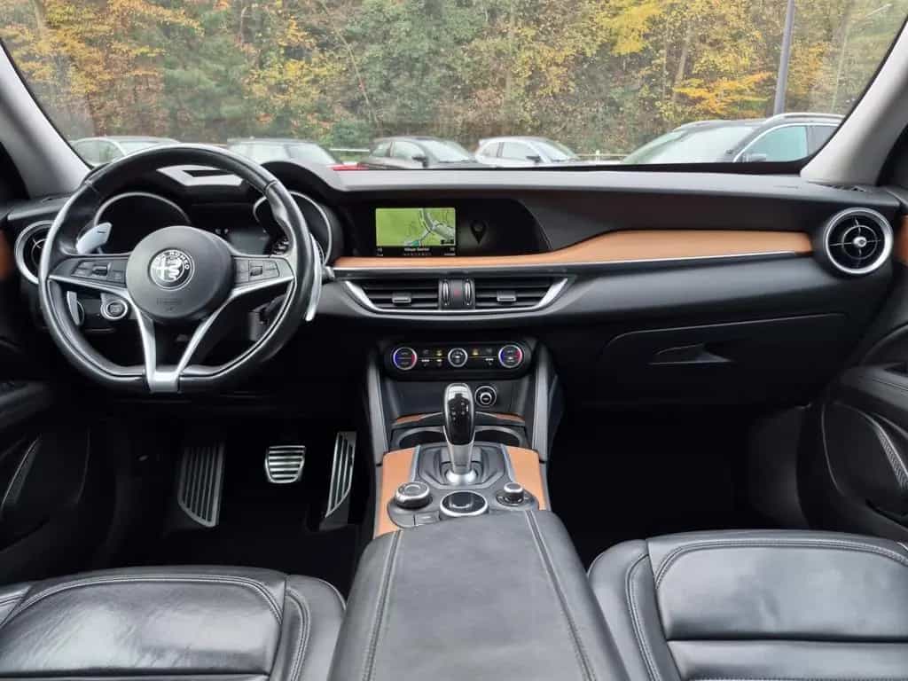 Alfa Romeo Stelvio 2.0 First Edition Q4 PDC Kamera AHK SHZ 07/2017-photo-7