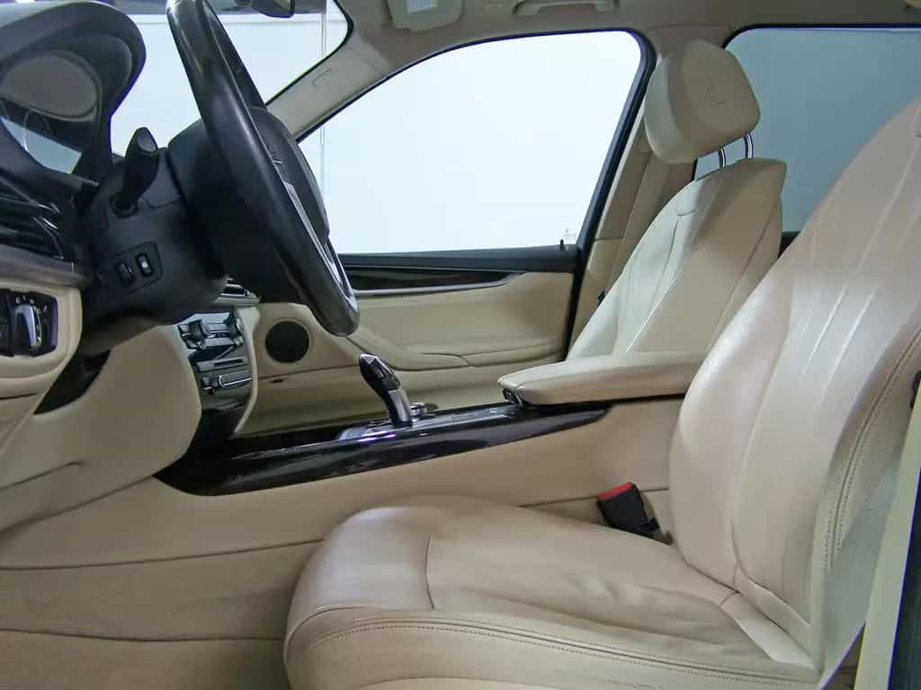 BMW X5 xDrive35i F15 PANORAM+HEAD+NAV+360° US IMPORT 07/2015-photo-7