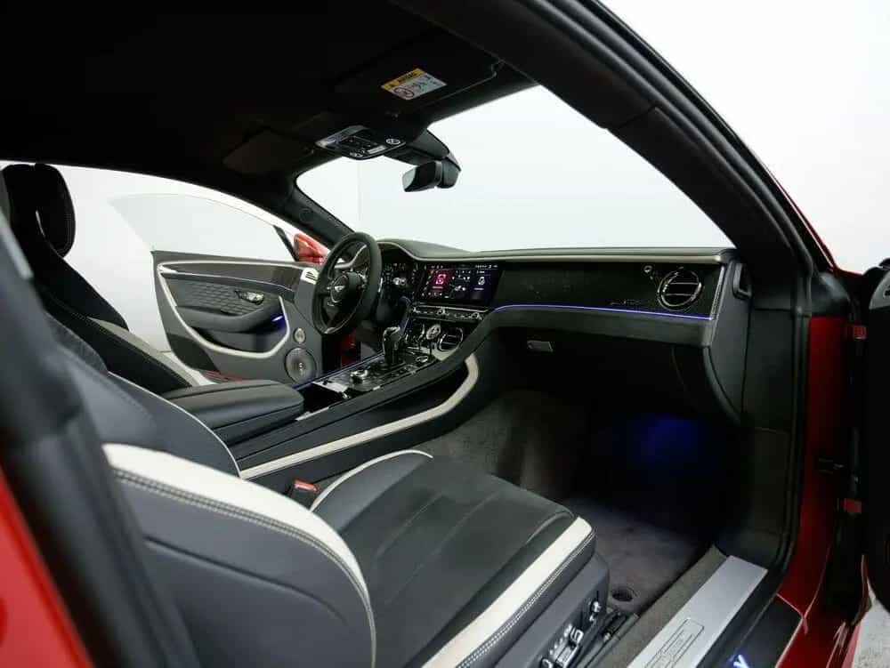 Bentley Continental GT Speed First Edition V8 Hybrid 07/2024-photo-28