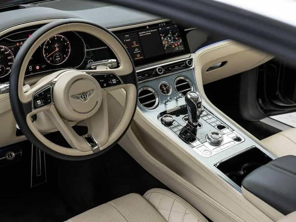 Bentley Continental GT First Edition W12 06/2018-photo-19