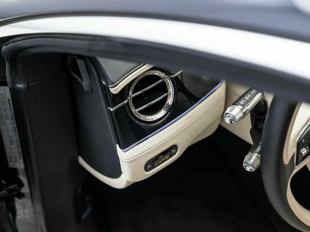Bentley Continental GT First Edition W12 06/2018-photo-29