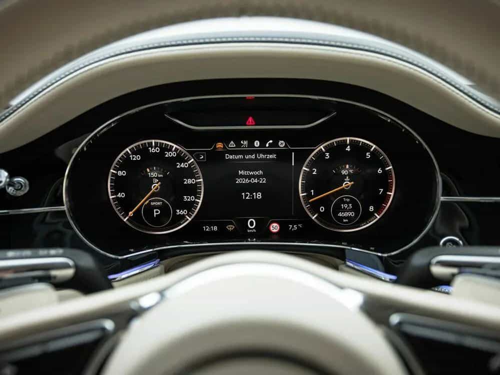 Bentley Continental GT First Edition W12 06/2018-photo-31