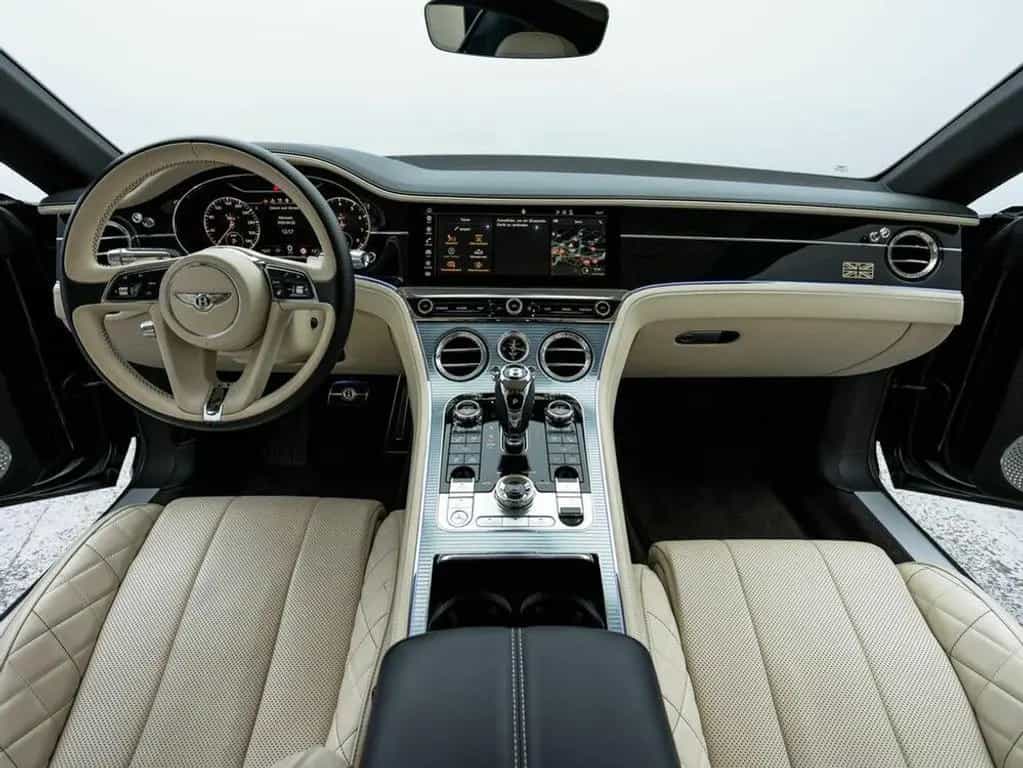 Bentley Continental GT First Edition W12 06/2018-photo-37