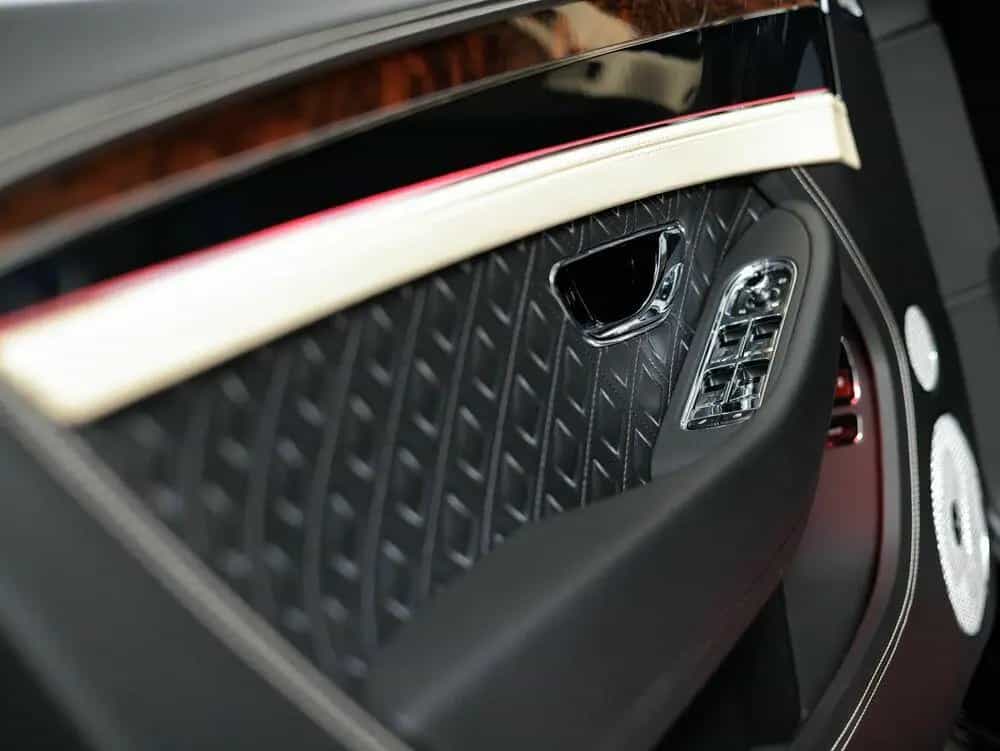 Bentley Continental GT W12 Centenary Edition 1 out of 10/2019-photo-37