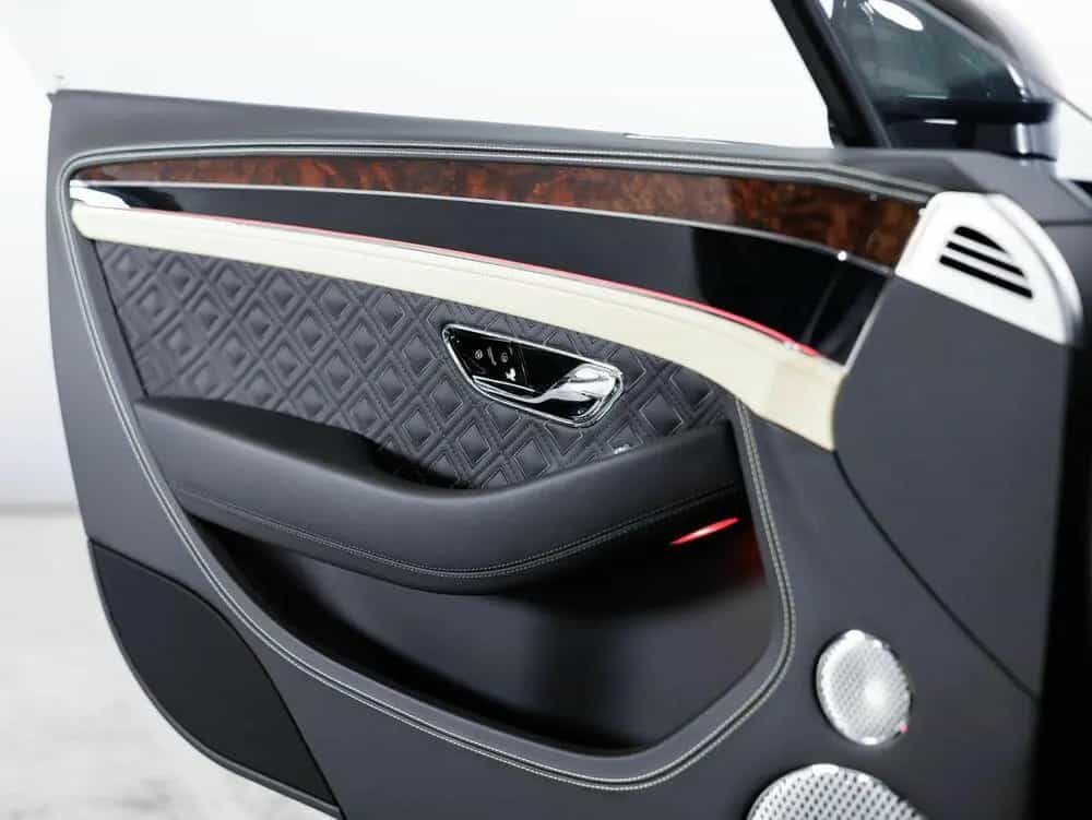 Bentley Continental GT W12 Centenary Edition 1 out of 10/2019-photo-39