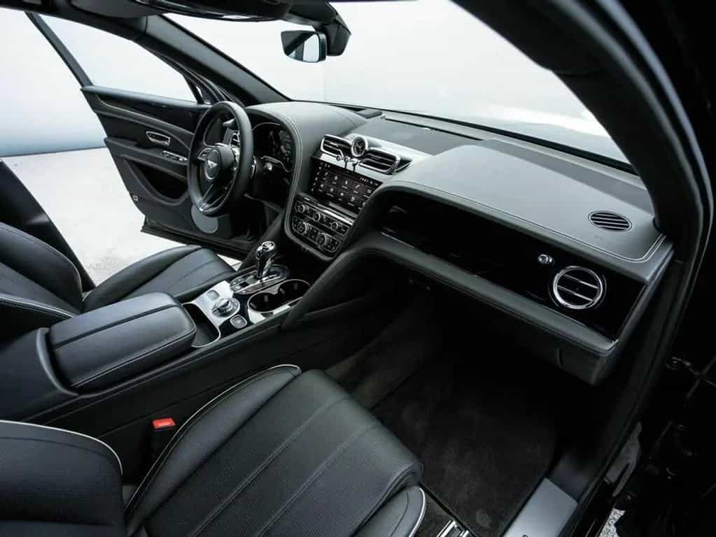 Bentley Bentayga V6 Hybrid 01/2021-photo-23