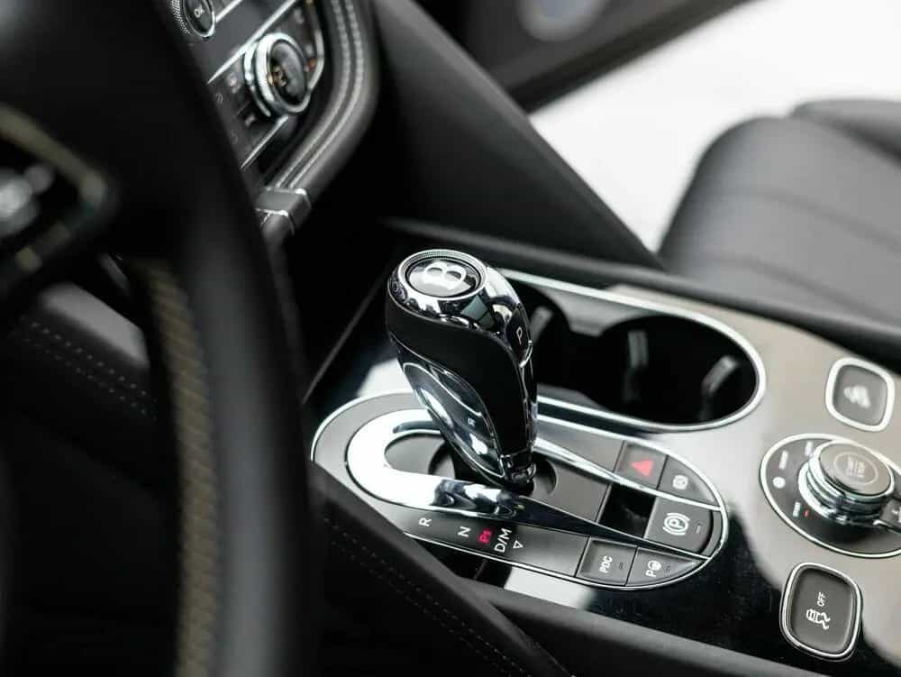 Bentley Bentayga V6 Hybrid 01/2021-photo-25