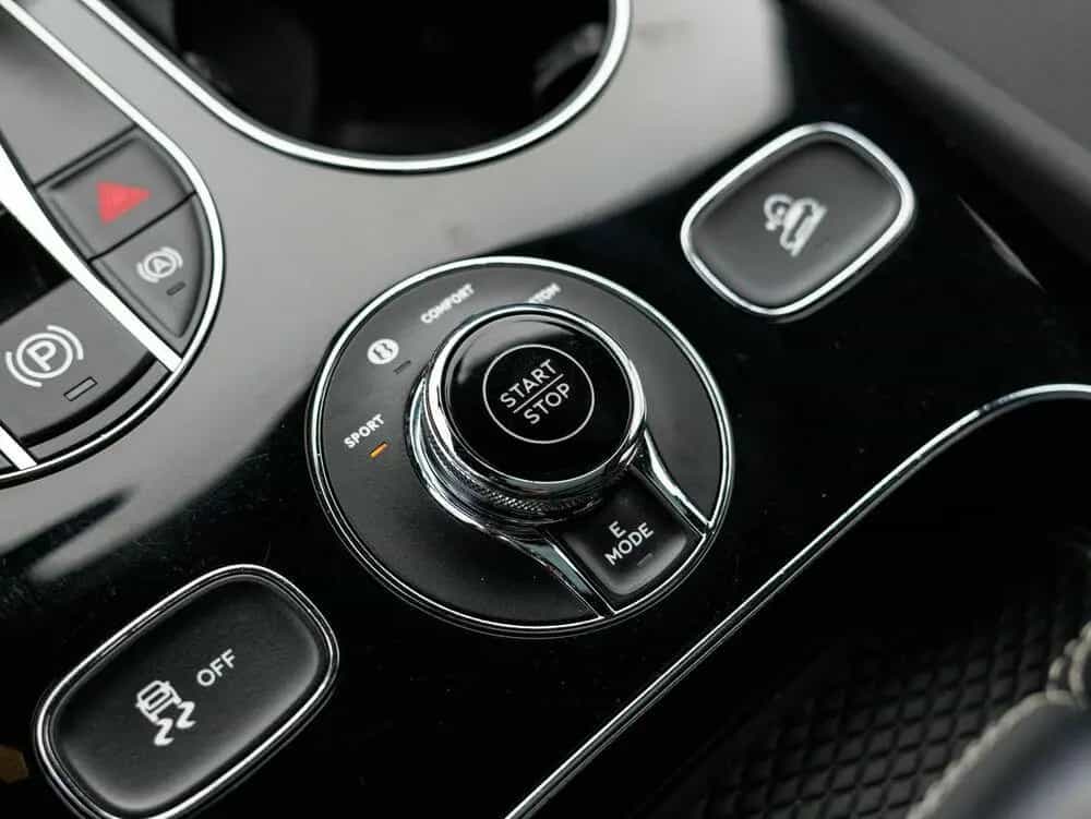 Bentley Bentayga V6 Hybrid 01/2021-photo-27