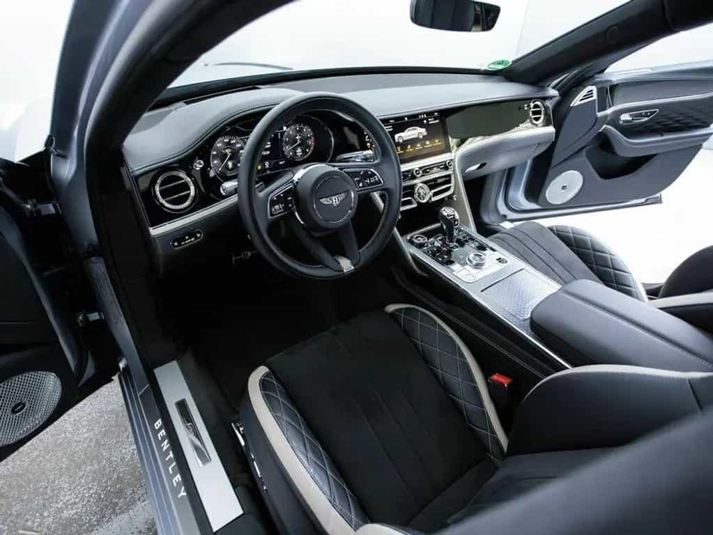 Bentley Flying Spur Speed 11/2023-photo-13