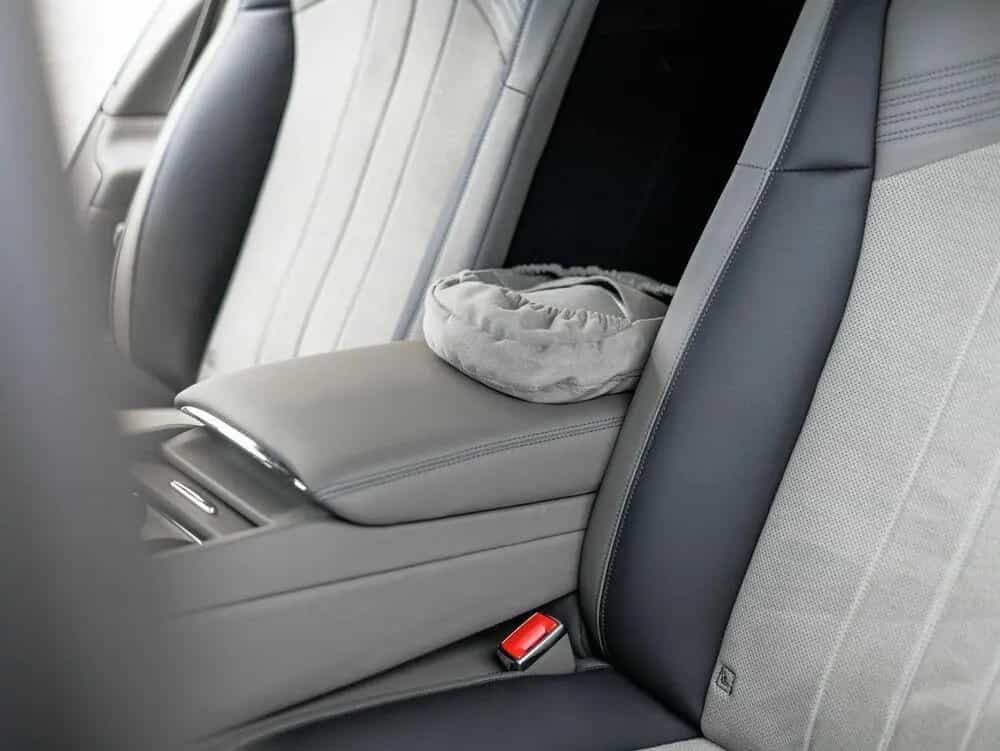 Bentley Flying Spur S V8 03/2024-photo-25