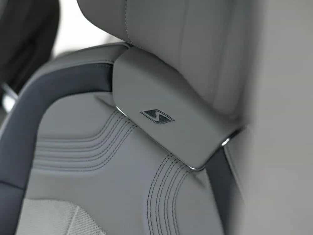 Bentley Flying Spur S V8 03/2024-photo-26