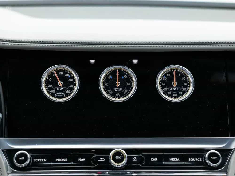 Bentley Flying Spur S V8 03/2024-photo-33
