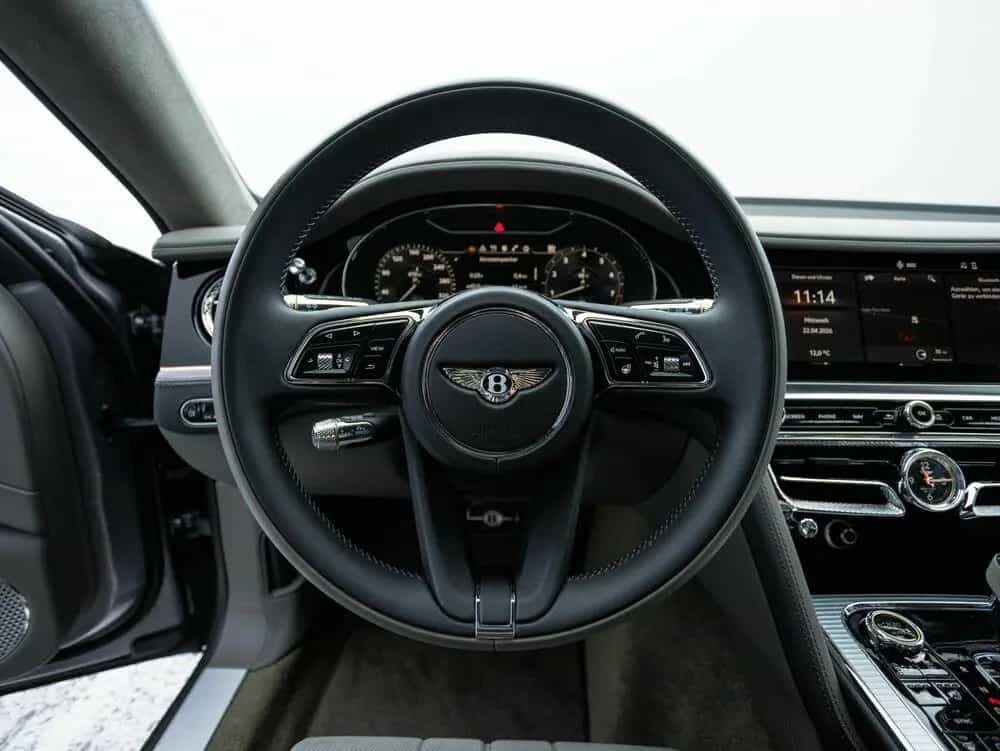 Bentley Flying Spur S V8 03/2024-photo-35