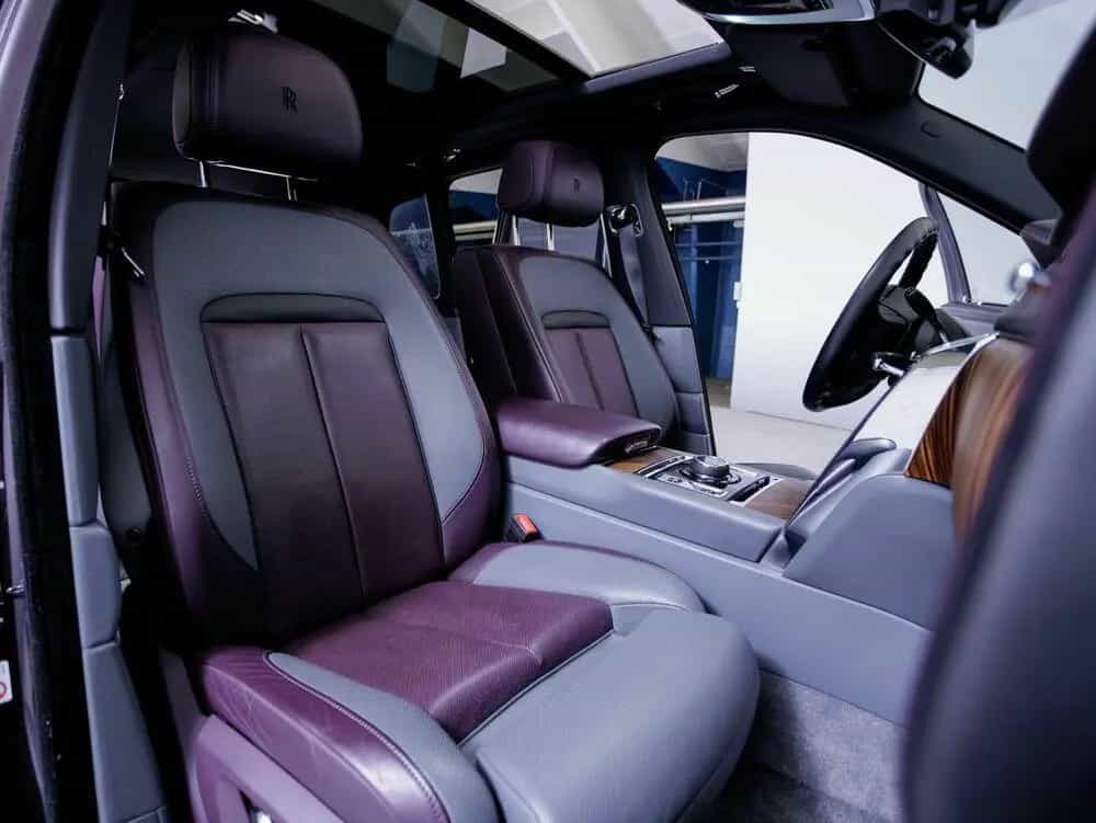 Rolls-Royce Cullinan 6.8 V12 06/2020-photo-11