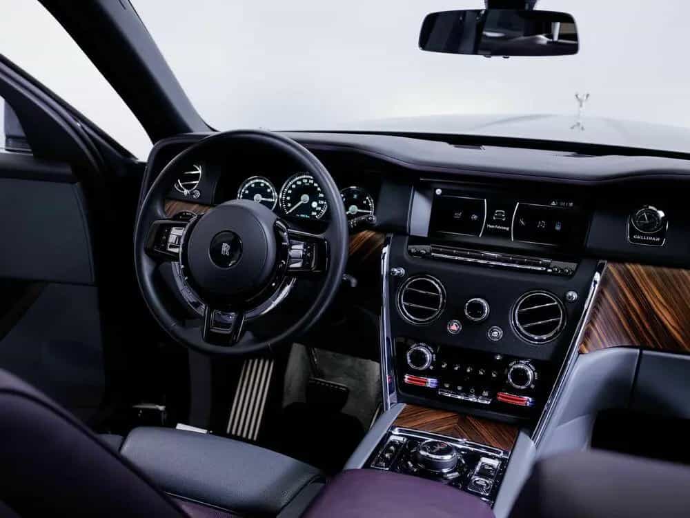 Rolls-Royce Cullinan 6.8 V12 06/2020-photo-15