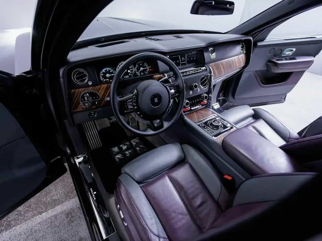 Rolls-Royce Cullinan 6.8 V12 06/2020-photo-16