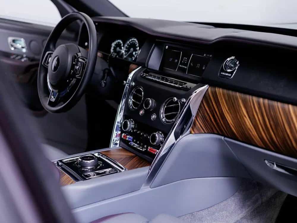 Rolls-Royce Cullinan 6.8 V12 06/2020-photo-22
