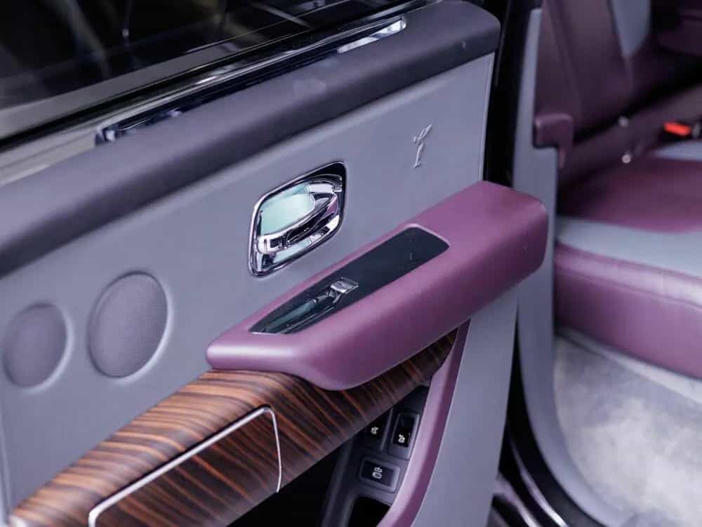 Rolls-Royce Cullinan 6.8 V12 06/2020-photo-40