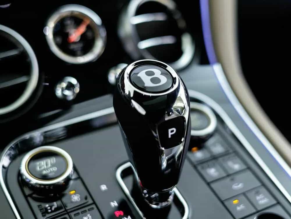 Bentley Continental GT Azure 05/2023-photo-31