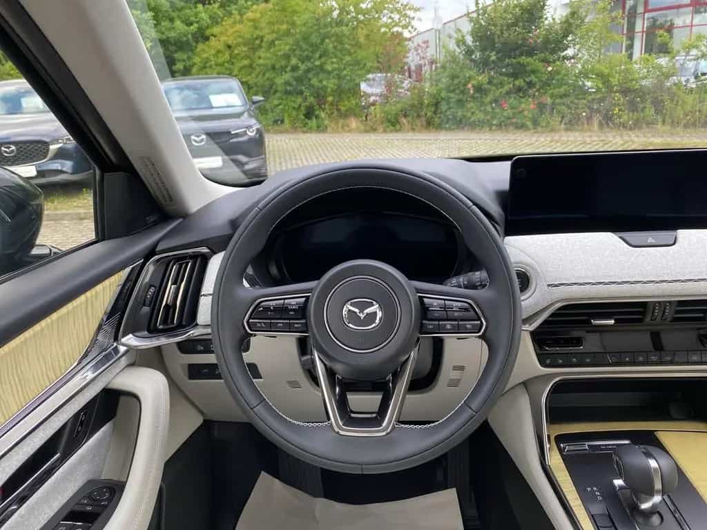 Mazda CX-60 3.3L e-SKYACTIV D 8AT RWD Takumi Plus BOSE 08/2025-photo-14